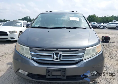 2013 Honda Odyssey Touring/Touring Elite из США, поврежденный, VIN 5FNRL5H92DB033958